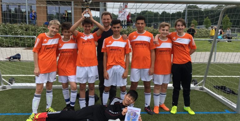 Erfolg der Schulauswahl der 9. Klassen im Fußball